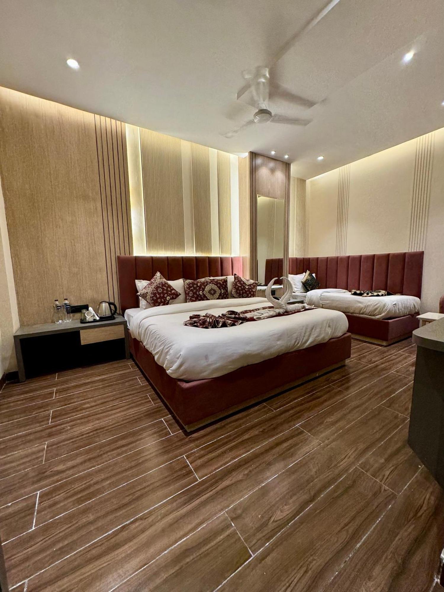 Hotel 51 Αμριτσάρ Εξωτερικό φωτογραφία